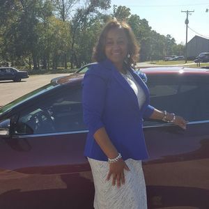 Meet your Posher, Monica